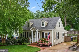 2818 Marshall St, Falls Church, VA 22042 - Photo 3