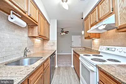 5907 Noblestown Road #67, Springfield, VA 22152 - Photo 7