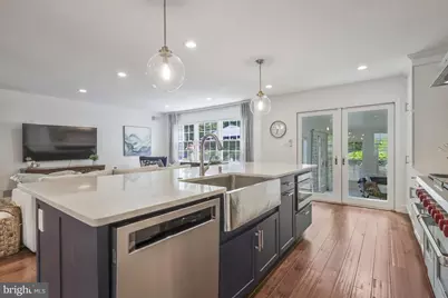 8625 Appleton Court, Annandale, VA 22003 - Photo 13