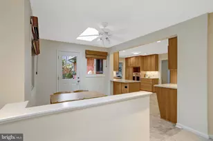 8816 Victoria Rd, Springfield, VA 22151 - Photo 23