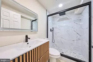 1904 Lamson Pl, McLean, VA 22101 - Photo 59