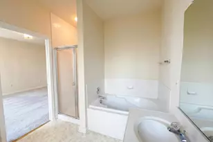 4177 Lochleven Tr, Fairfax, VA 22030 - Photo 23