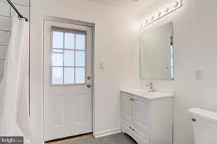 2318 Malraux Dr, Vienna, VA 22182 - Photo 19