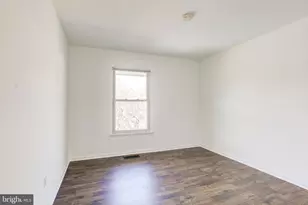 2318 Malraux Dr, Vienna, VA 22182 - Photo 15