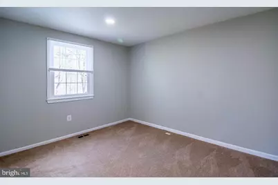 9709 Lakepointe Drive, Burke, VA 22015 - Photo 29