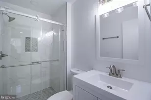 9709 Lakepointe Dr, Burke, VA 22015 - Photo 27