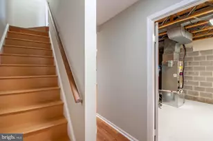 9709 Lakepointe Dr, Burke, VA 22015 - Photo 31