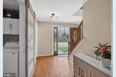 13437 Melville Lane, Chantilly, VA 20151 - Photo 5
