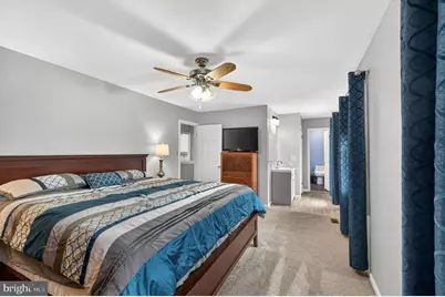 13437 Melville Lane, Chantilly, VA 20151 - Photo 17