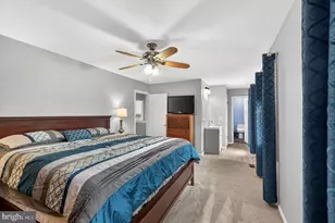 13437 Melville Ln, Chantilly, VA 20151 - Photo 17