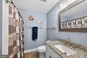 13437 Melville Ln, Chantilly, VA 20151 - Photo 25