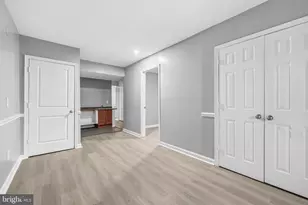 1212 Bond St, Herndon, VA 20170 - Photo 33