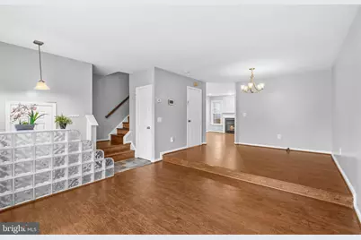 1212 Bond Street, Herndon, VA 20170 - Photo 9