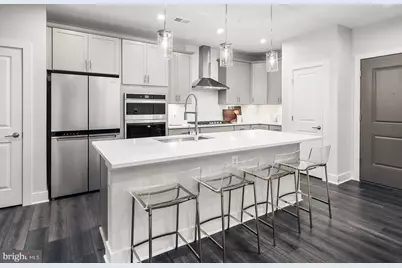 8131 Shining Star Lane #405, Vienna, VA 22182 - Photo 5