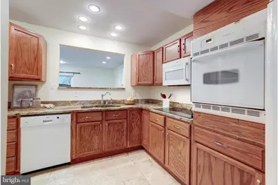 11102 Saffold Way, Reston, VA 20190 - Photo 7