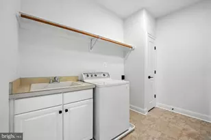 6634 Brawner St, McLean, VA 22101 - Photo 45