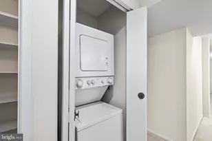 5904 Mt Eagle Dr, Alexandria, VA 22303 - Photo 15