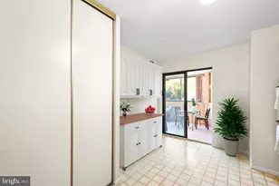 5904 Mt Eagle Dr, Alexandria, VA 22303 - Photo 7