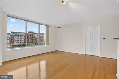 2726 Gallows Road #619, Vienna, VA 22180 - Photo 7