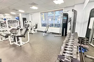 2726 Gallows Rd, Vienna, VA 22180 - Photo 33