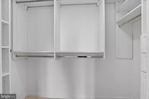 2726 Gallows Rd, Vienna, VA 22180 - Photo 21