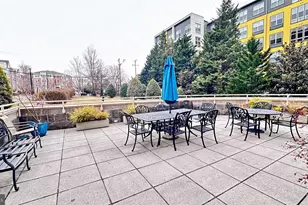 2726 Gallows Rd, Vienna, VA 22180 - Photo 35