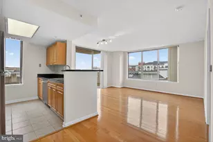 2726 Gallows Rd, Vienna, VA 22180 - Photo 11