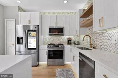 8713 Wadebrook Terrace, Springfield, VA 22153 - Photo 3