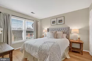 8713 Wadebrook Terrace, Springfield, VA 22153 - Photo 13