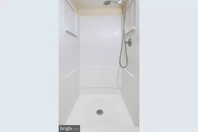 5902 Mount Eagle Drive #809, Alexandria, VA 22303 - Photo 13