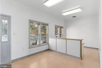 5041 Backlick Road #5041-B, Annandale, VA 22003 - Photo 3