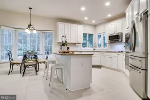 5021 Whisper Willow Dr, Fairfax, VA 22030 - Photo 11