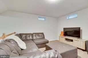 5021 Whisper Willow Dr, Fairfax, VA 22030 - Photo 57