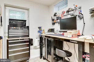 5021 Whisper Willow Dr, Fairfax, VA 22030 - Photo 55