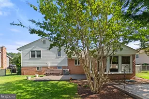 14609 Lilva, Centreville, VA 20120 - Photo 7