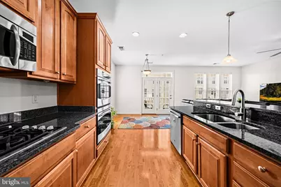 5725 Callcott Way #P, Alexandria, VA 22312 - Photo 13