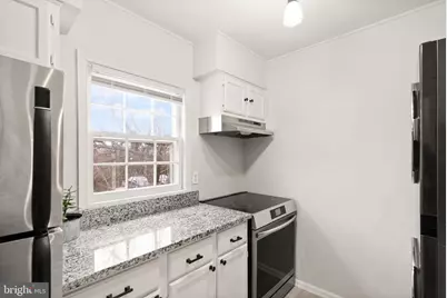14366 Avocado Court #21B, Centreville, VA 20121 - Photo 7