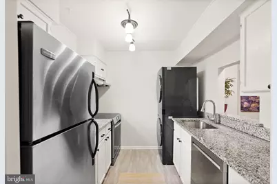 14366 Avocado Court #21B, Centreville, VA 20121 - Photo 9