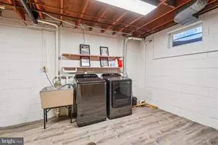 1605 Dunterry Pl, McLean, VA 22101 - Photo 21