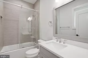 938 Saigon Rd, McLean, VA 22102 - Photo 81