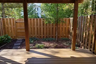 5732 Lofthill Ct, Alexandria, VA 22303 - Photo 29