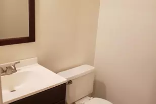 5732 Lofthill Ct, Alexandria, VA 22303 - Photo 25