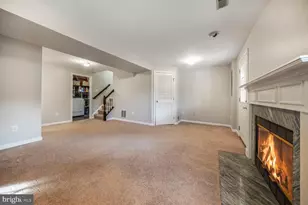 7422 Gadsby Square, Alexandria, VA 22315 - Photo 25