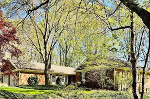 10223 Cedar Pond Dr, Vienna, VA 22182 - Photo 5