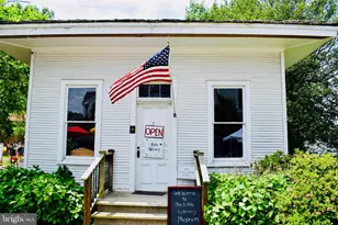 10223 Cedar Pond Dr, Vienna, VA 22182 - Photo 55