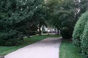 3758 Persimmon Cir, Fairfax, VA 22031 - Photo 19