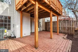 5847 Belcher Farm Dr, Centreville, VA 20120 - Photo 33