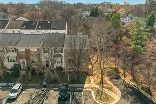 5847 Belcher Farm Dr, Centreville, VA 20120 - Photo 41