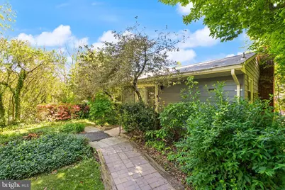 1608 Chain Bridge Road, McLean, VA 22101 - Photo 23