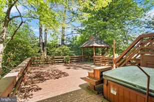 1528 Pathfinder Ln, McLean, VA 22101 - Photo 7